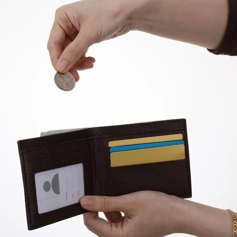 Men's Brown PU Leather Bifold 12 Pcs Wallets Matching 12 Pcs Keychains Design